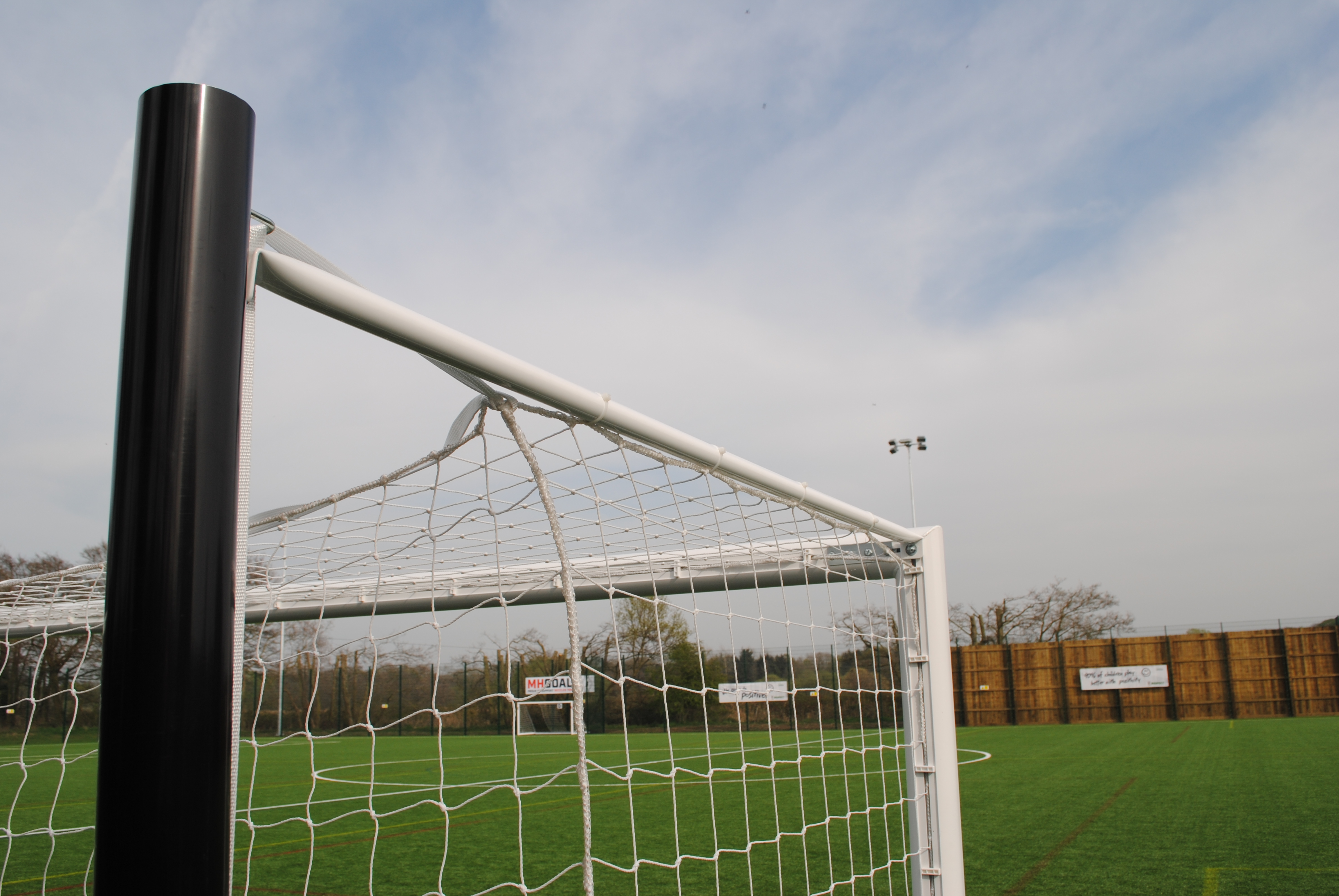 MH Fstanding Box Fball Goals - 24x8 - PA